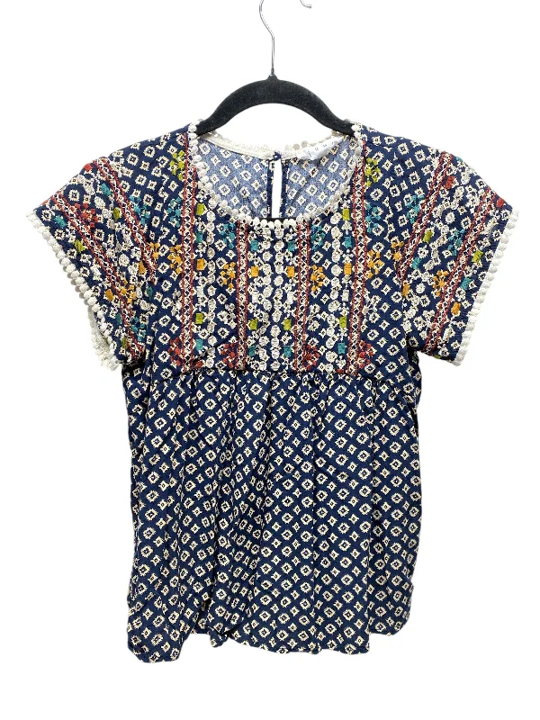 Top Short Sleeve By Thml In Multi-colored, Size: Xs