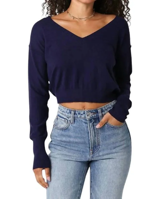 Loren V Neck Sweater In Dark Blue